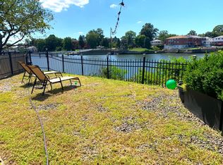1406 Outlook Ave, Bronx, NY 10465