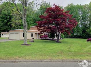 7 Cayer Cir, Shelton, CT 06484