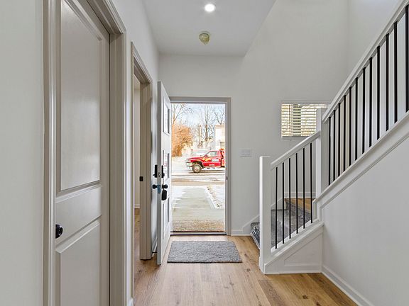 4th image of 1143 Eugene St
