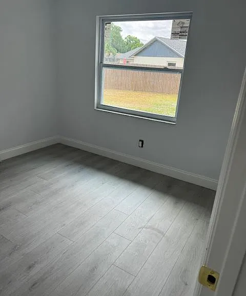 8109 Hook Cir — Photo 4
