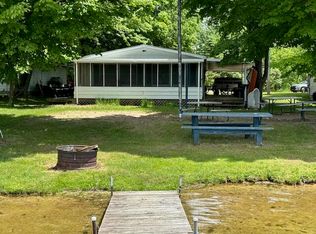 7065 Southlawn Dr, Stanwood, MI 49346