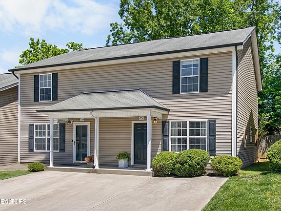 3rd image of 4754 Forest Landing Way