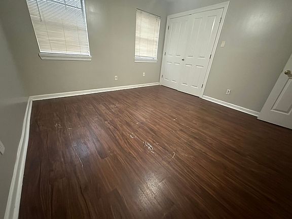4th image of 107 Cantal Dr APT A