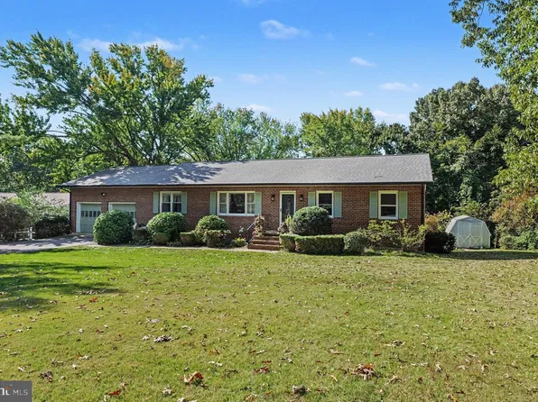 698 Hope Rd, Stafford, VA 22554