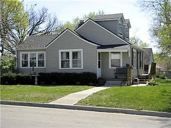 3rd image of 5105 Granada St