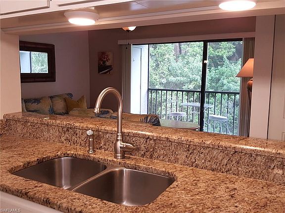 4th image of 9540 Green Cypress Ln APT 16-H2