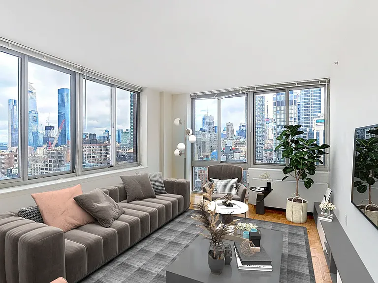 100 W 26th St #27B — Photo 2