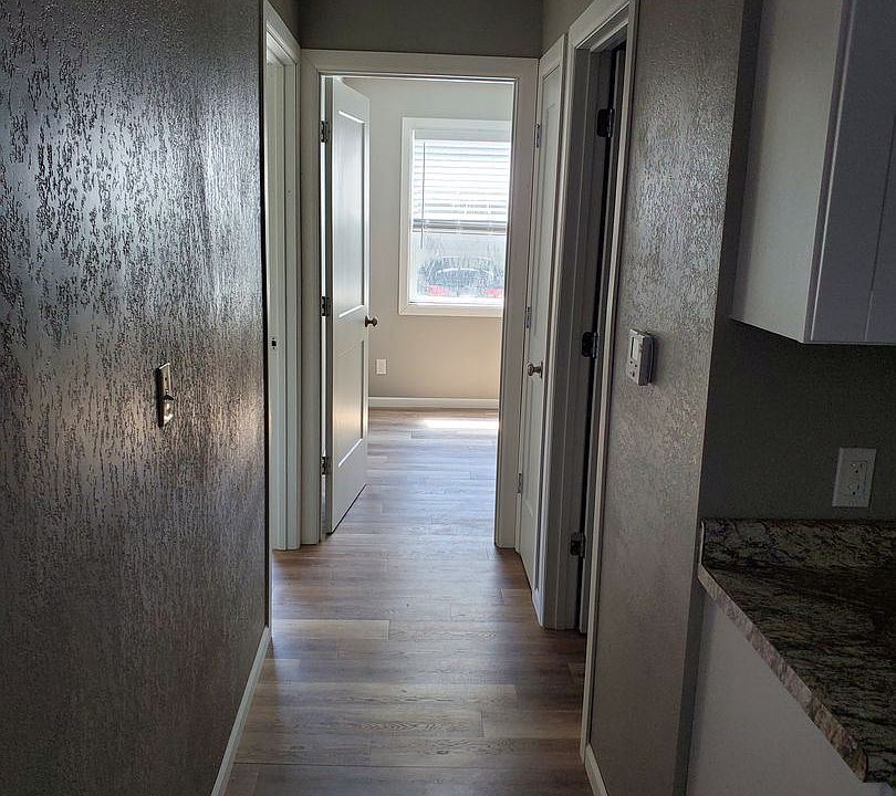 1st image of 702 S 10th St #13467123