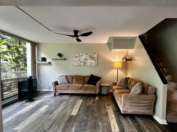 188 Hale St APT 1B, Hilo, HI 96720