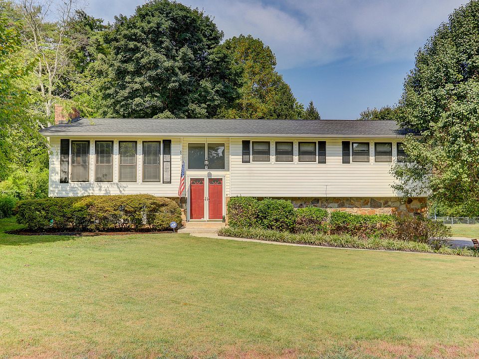 1st image of 8533 Dresden Dr