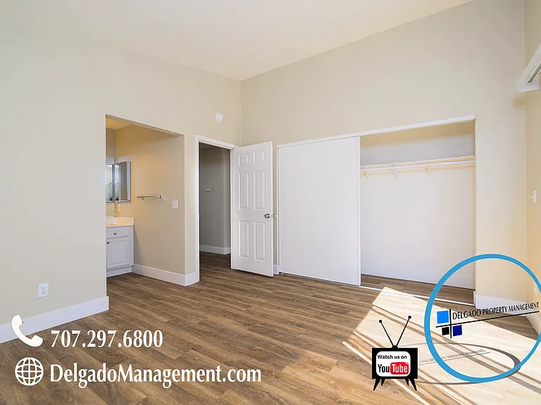 449 Topsail Dr — Photo 17