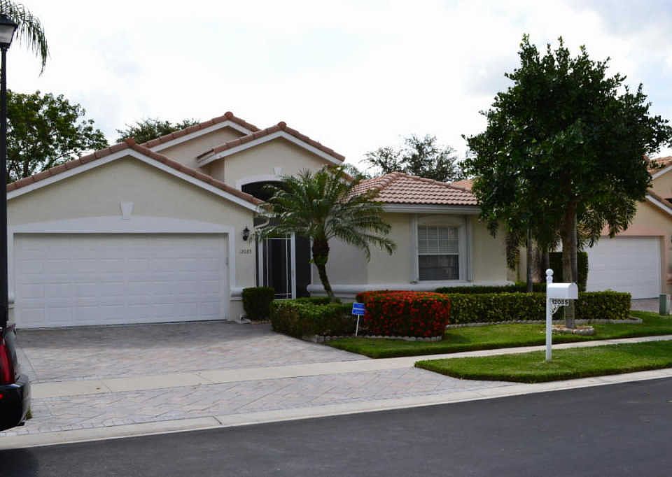 1st image of 12085 Tevere Dr