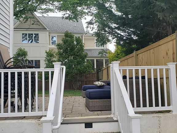 4th image of 1814 N Veitch St