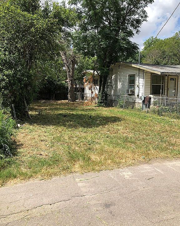 1st image of 1116 Torreon St