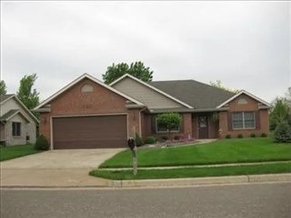 532 Armand Dr, Troy, OH 45373