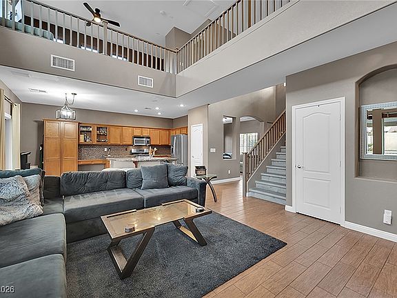 3rd image of 10476 Beckaville Ave