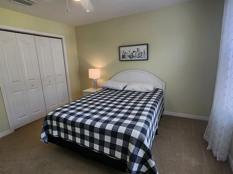1426 Forest Acres Dr — Photo 24