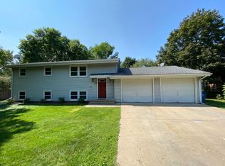 608 Baxter St N #608, Champlin, MN 55316