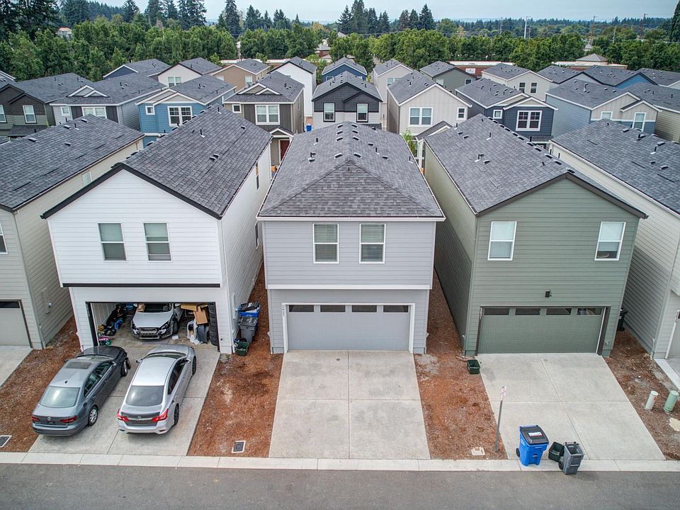 1st image of 2627 NE 116th Pl