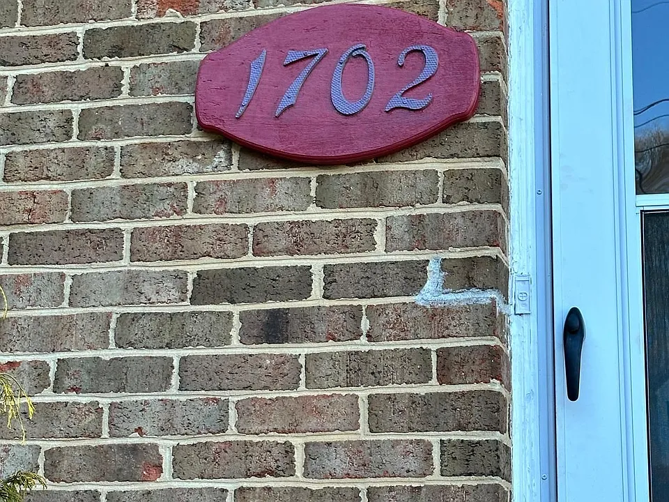 1702 Elbert Dr
