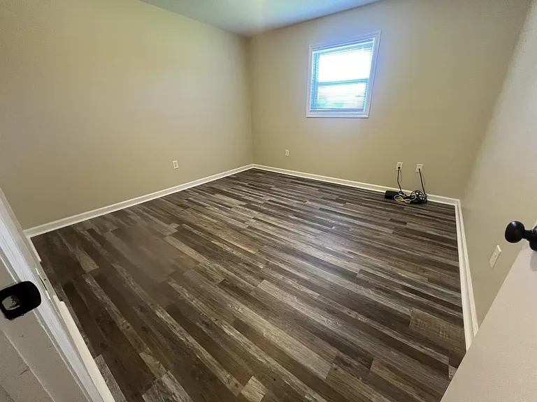 907 Hillwood Dr #C — Photo 7