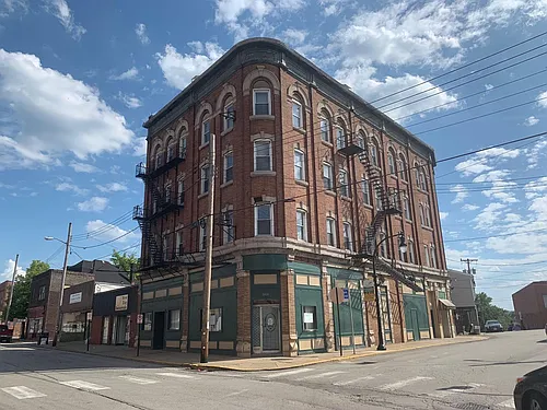 2018 Noble St Photo 1