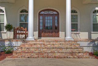 2nd image of 102 Riverwalk Dr