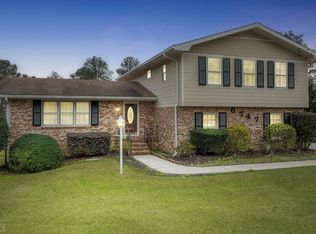 6747 Chaparral Dr, Lithonia, GA 30038