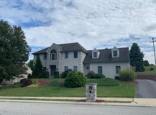 120 Kreidler Ave, York, PA 17402