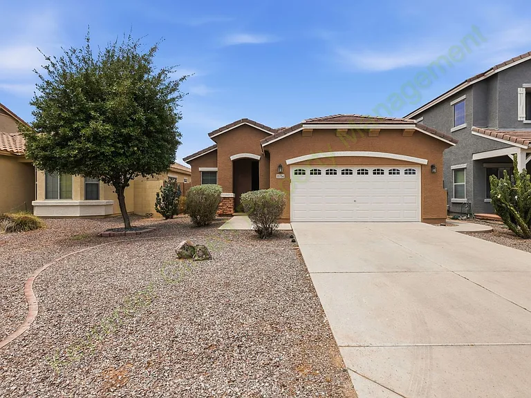 35734 N Zachary Rd — Photo 2