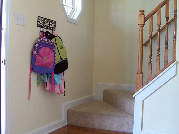 2nd image of 105 Southbridge Dr