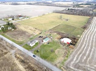 2110 Sycamore Rd, Walkerton, IN 46574