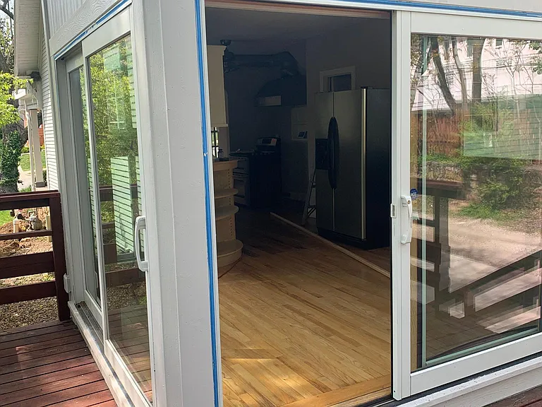 4709 Holly St — Photo 11