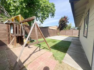 4058 Bassett St, Santa Clara, CA 95054