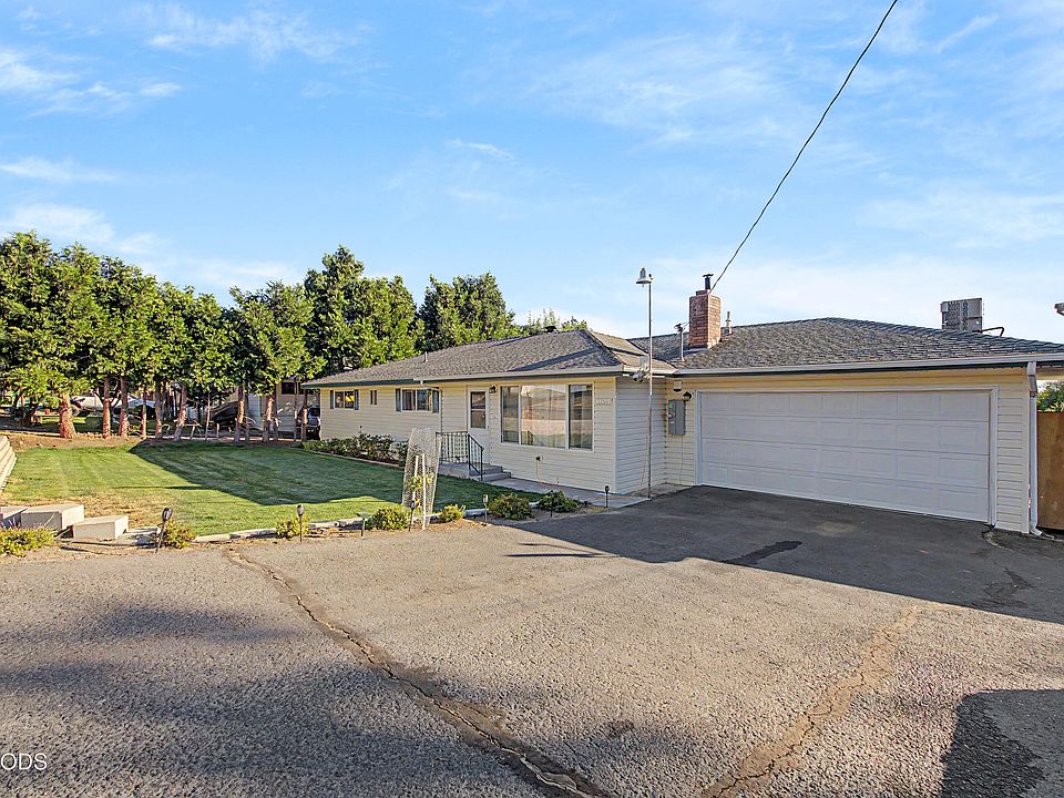 1st image of 1764 Chinchalla Way