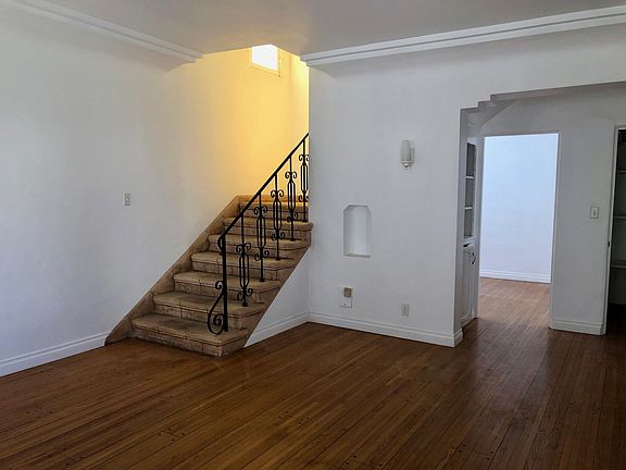 2nd image of 9622 W Olympic Blvd