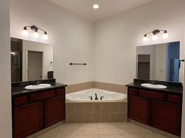 1161 Hedstrom Rd, Turlock, CA 95382