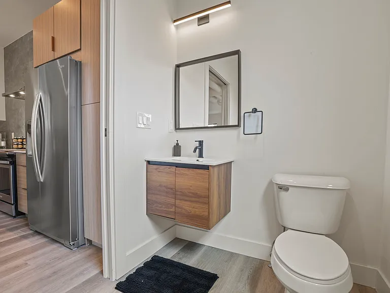 466 South Ln — Photo 16