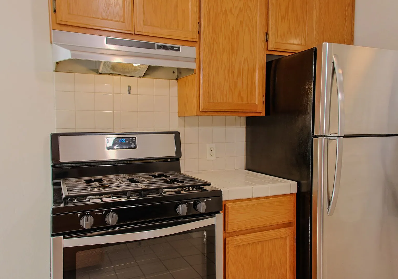 Garfield Avenue Apartments — Photo 4
