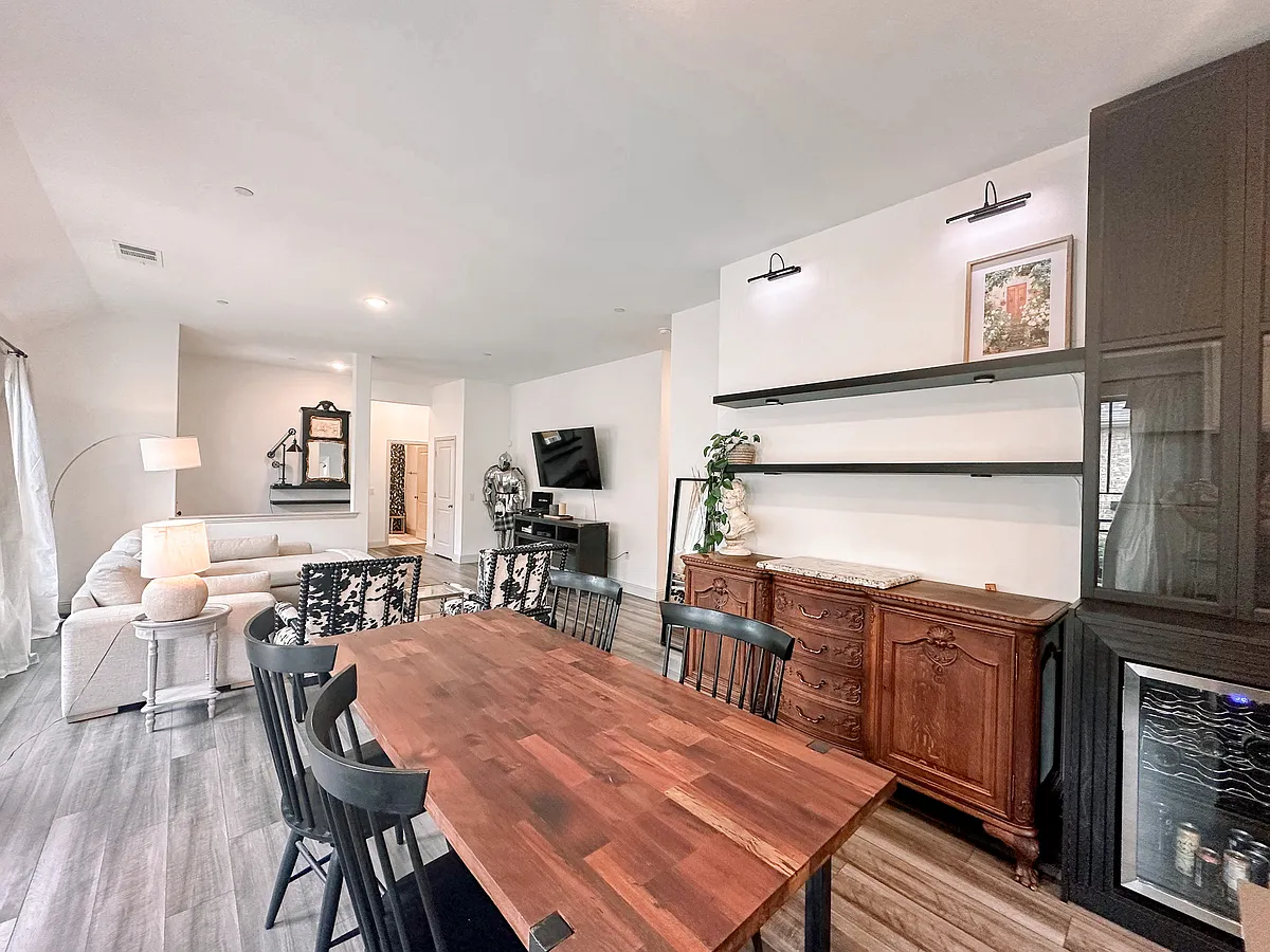 Dining room with hutch, open shelving, wine fridge - 1029 3rd St