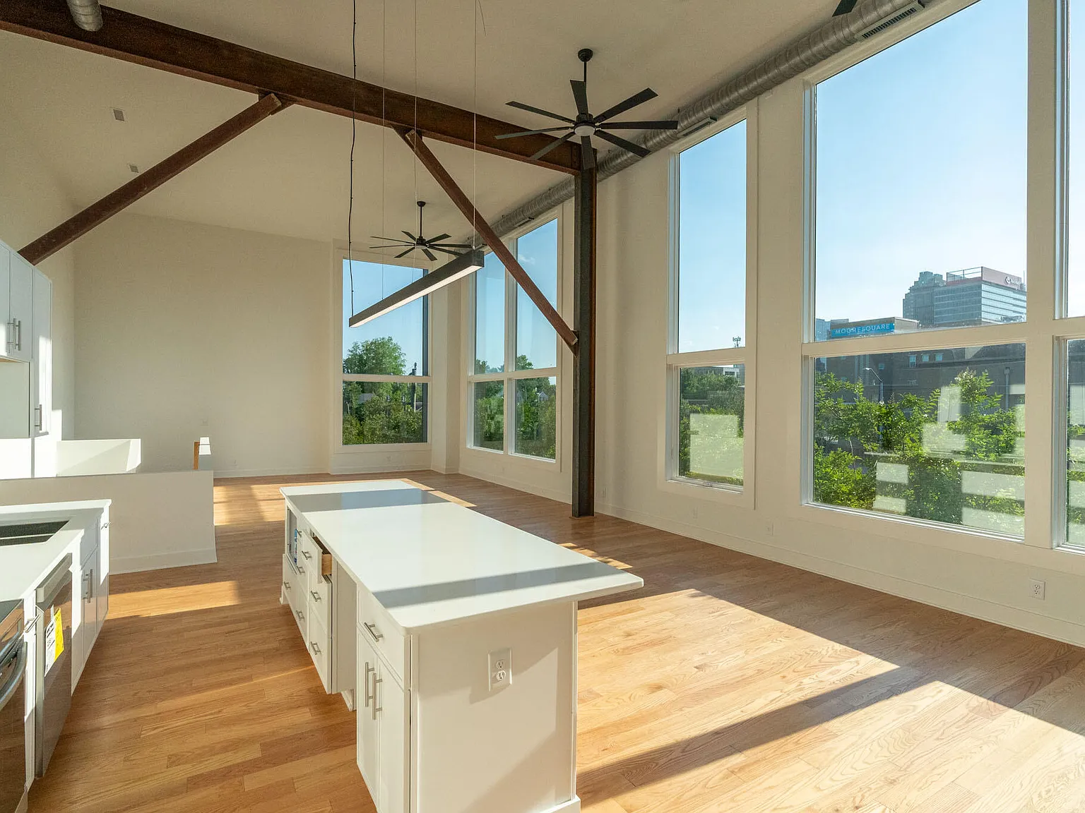 2 bed, 2.5 bath, $4,900 — Photo 3