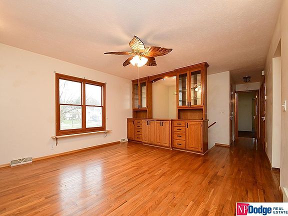 5th image of 5023 Madison St