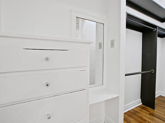 5th image of 2034 Argyle Ave APT 312
