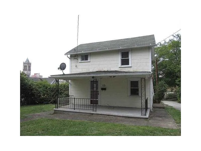 13 Bailey Ave photo 1
