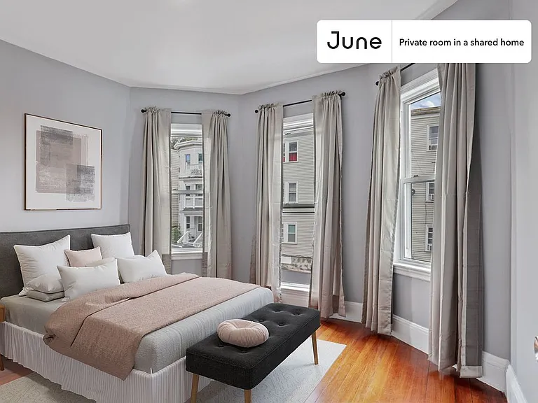 368 Park St #A — Photo 1