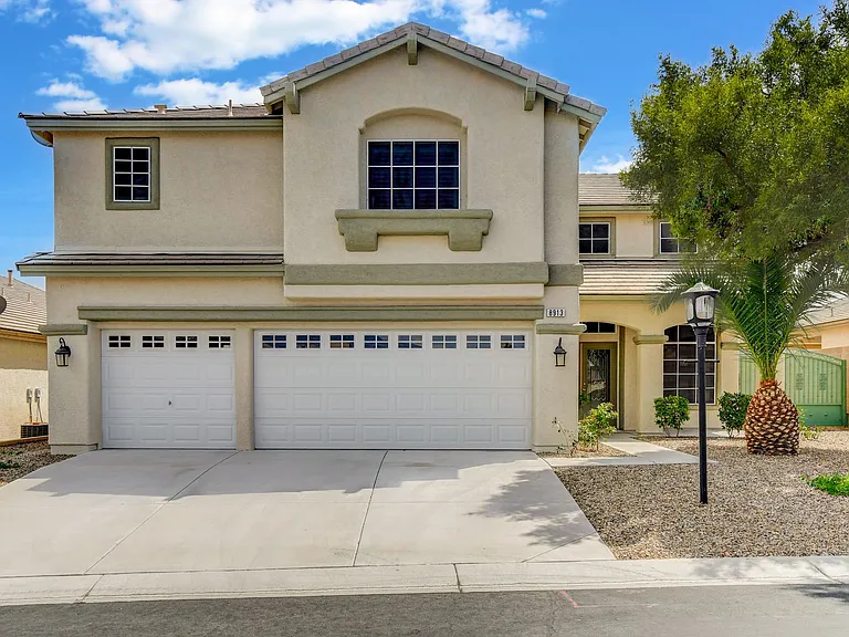 8913 Arabian Filly Ave — Photo 1