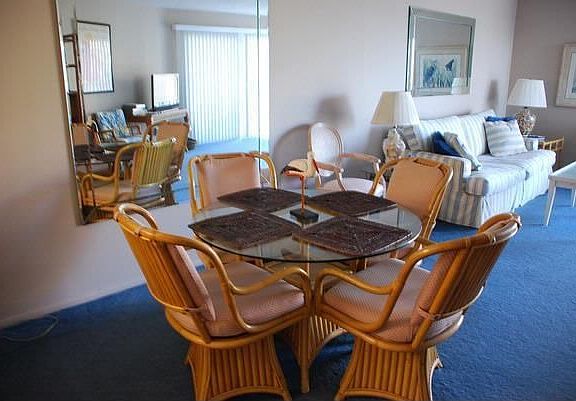 5th image of 204 Caribe Vista Way