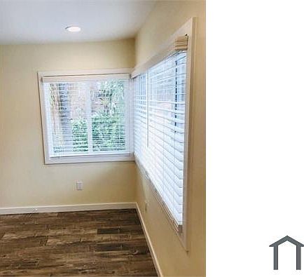 2nd image of 10108 S Figueroa St #4