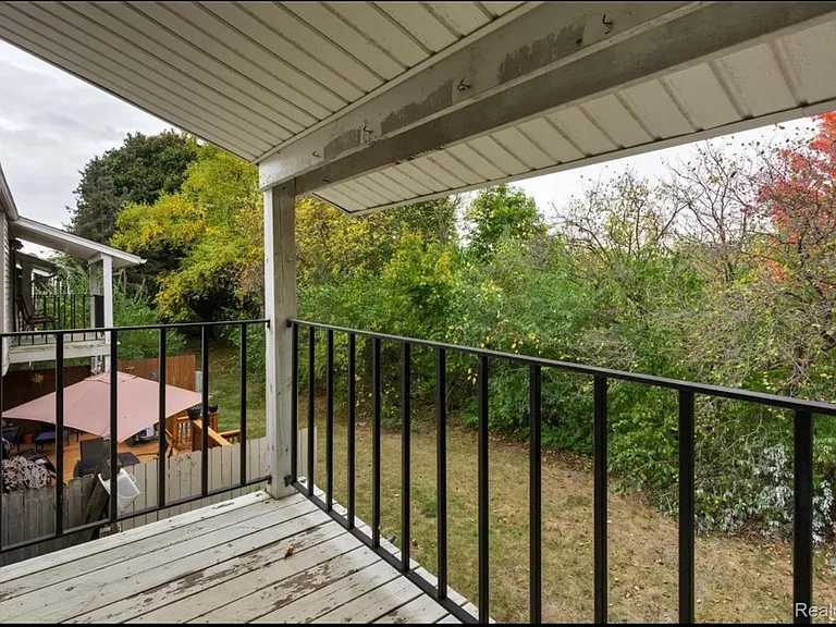 13157 Lake Point Blvd — Photo 13