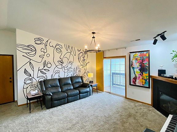 2nd image of 90 Circle Dr APT 12